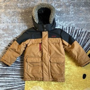 Boy snow jacket. Size 5T